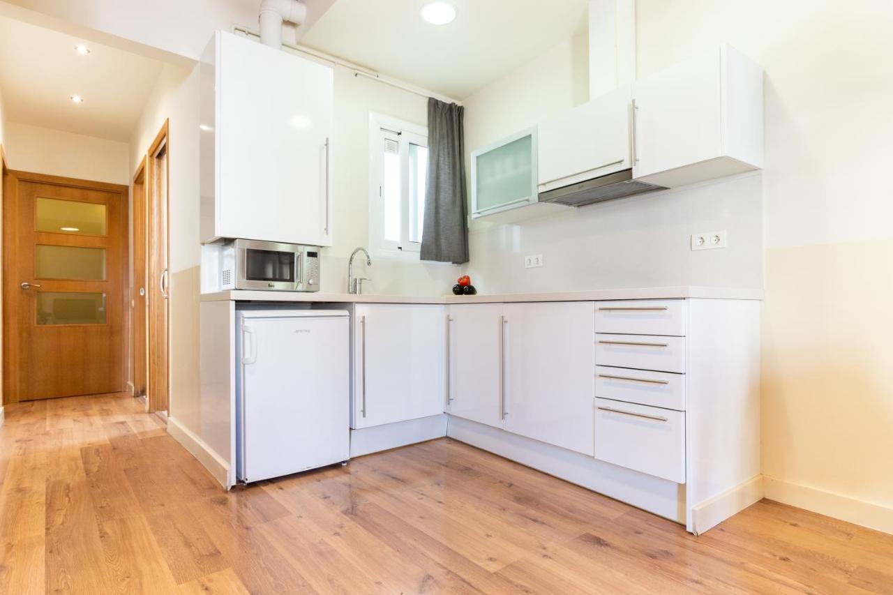 Atica Apartments - By Weflating บาร์เซโลนา ภายนอก รูปภาพ