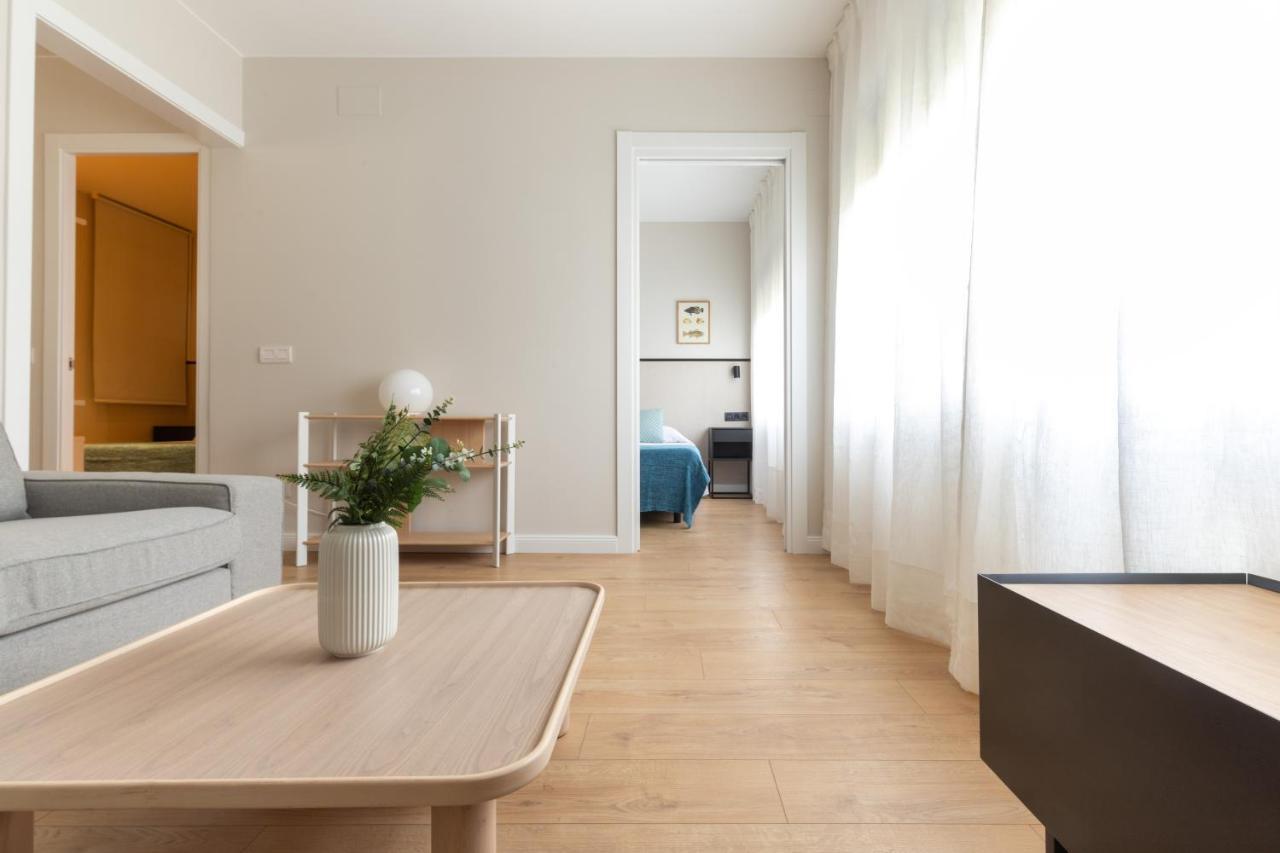 Atica Apartments - By Weflating บาร์เซโลนา ภายนอก รูปภาพ