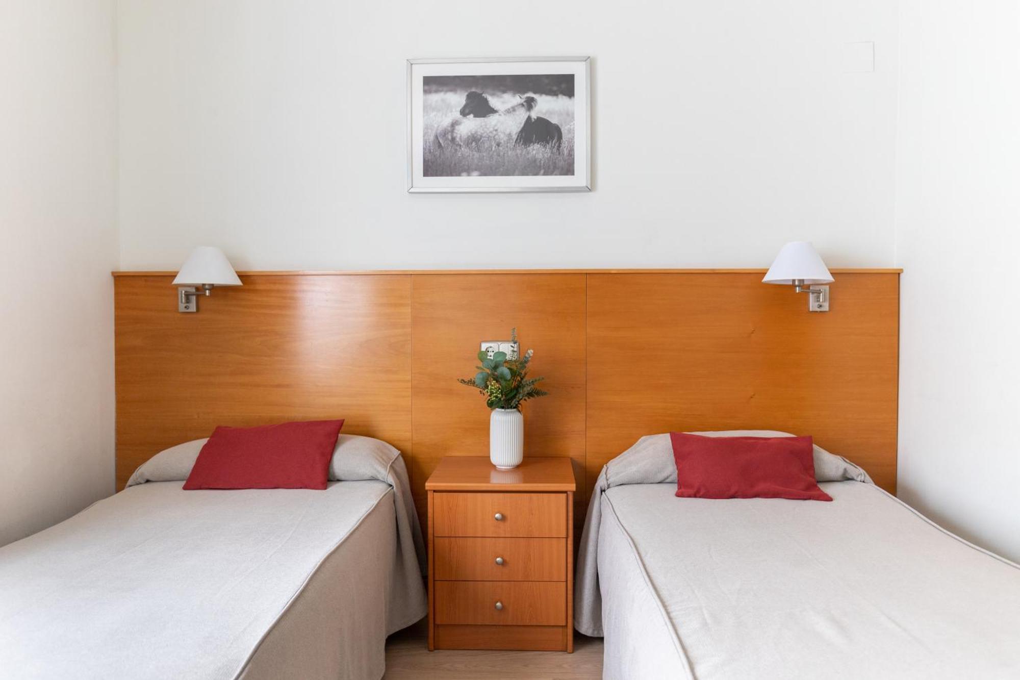 Atica Apartments - By Weflating บาร์เซโลนา ภายนอก รูปภาพ